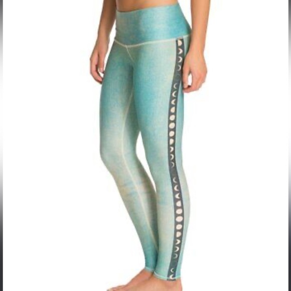 teeki Pants - Teeki New Moon Lightweight Yoga Leggings M Hot Yoga